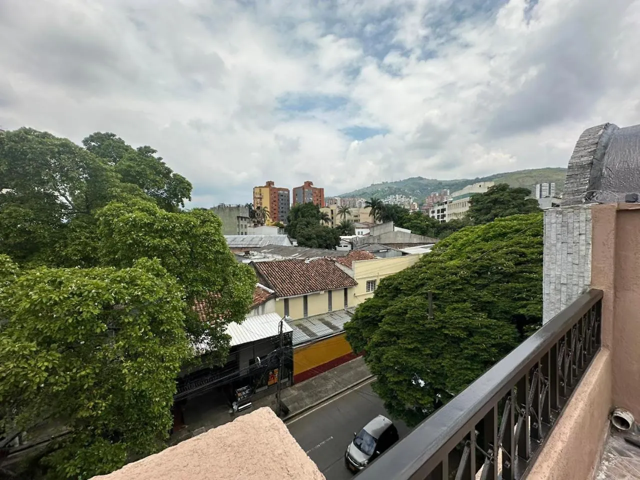 Gran Habitacion Con Terraza Cali Colombia